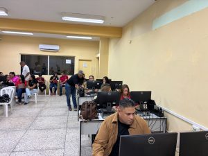 Docentes del PIU participan en jornada de inducción sobre la nueva plataforma digital de la UPTZ